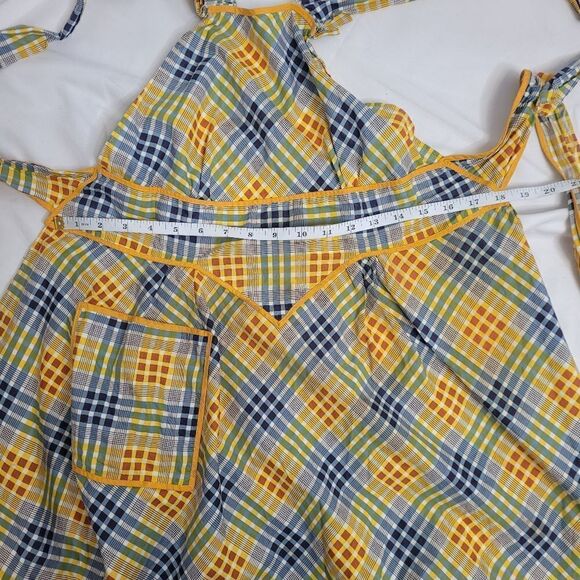 VINTAGE 70s apron yellow plaid tie back full‎ with pocket - Picture 8 of 9